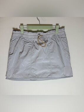 te verde skirt • Women’s small
